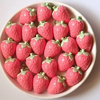 بالم لب توت فرنگی