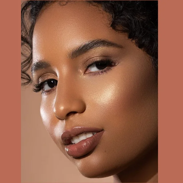هایلایتر مایع شیگلم رنگ Tea Cake